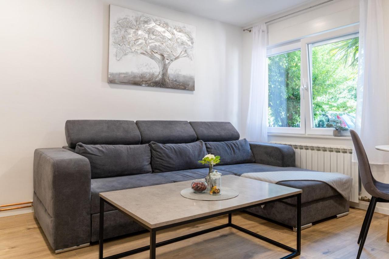 Kuca Za Odmor Palma Apartment Zagreb Bagian luar foto